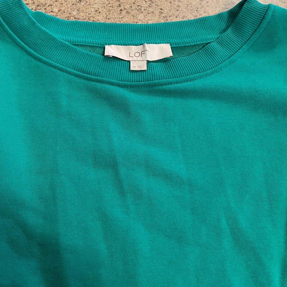 Make an offer!!  LOFT Size XL long sleeve sweatshirt tee